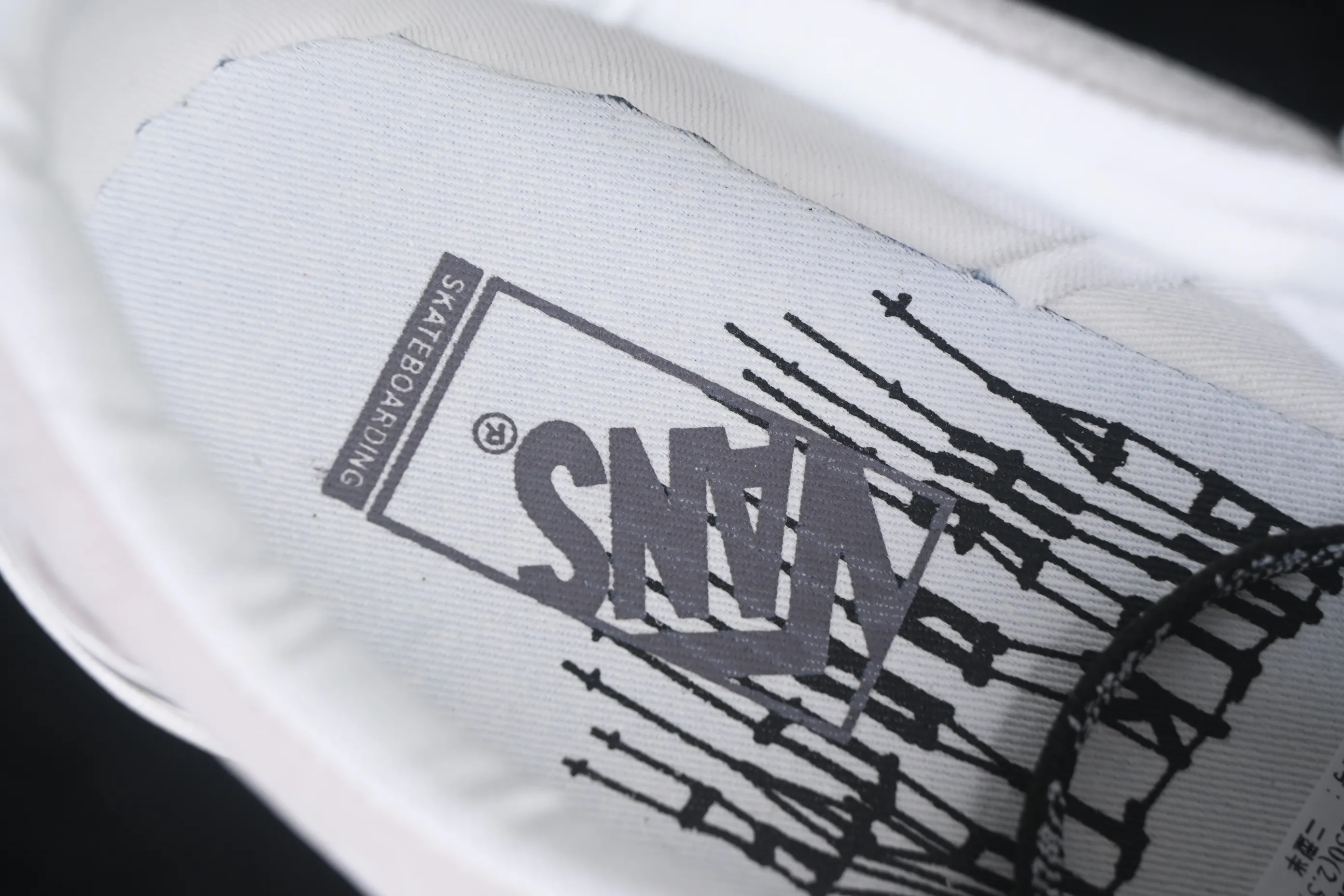 All categories Vans Vans series Vans Low Vans low-top Vans Skate Sk8-Low Vans official retro casual low-top skateboard shoes VN0A5FCF6FB
